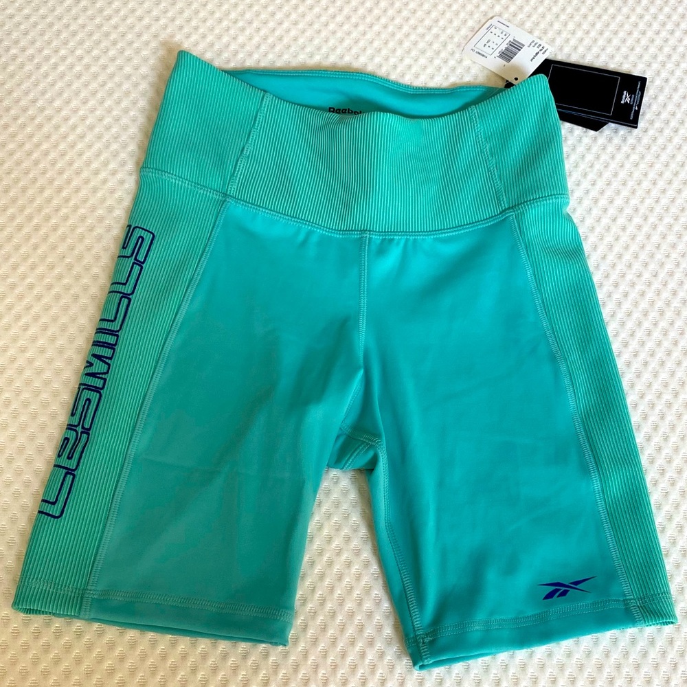 Les Mills bike short